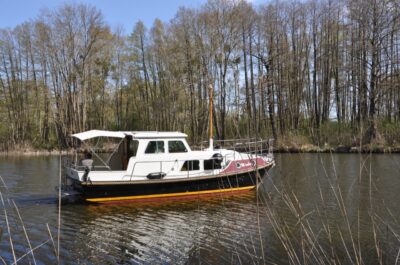 Boot-mieten-Linssen-marina-alter-hafen-Mirabel-3