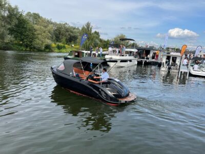 49ECC1AF-7BDA-4833-B84F-A5A1E13A246D